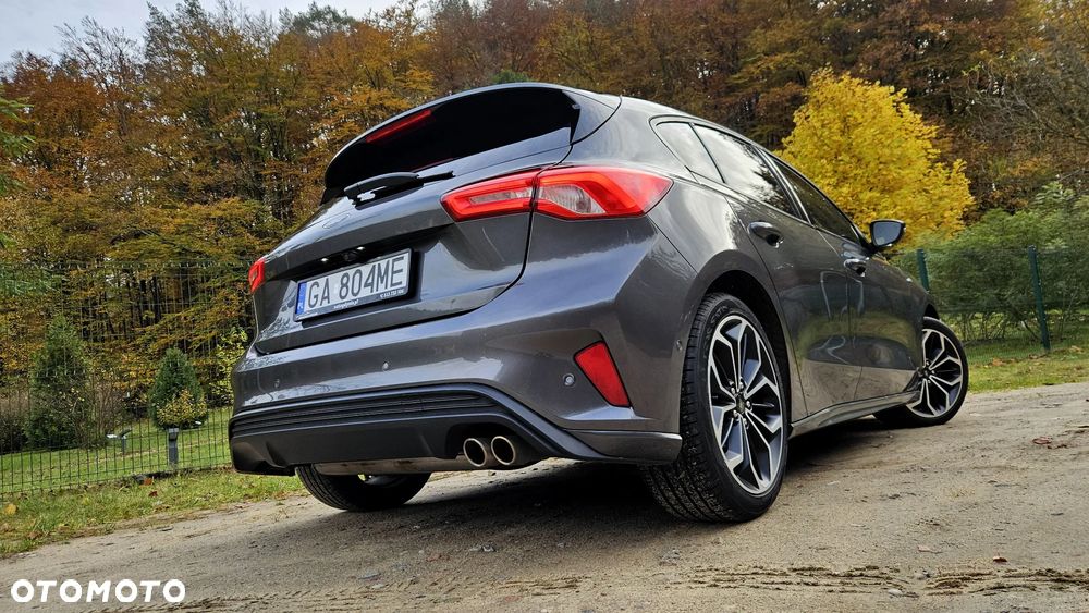 Ford Focus 1.5 EcoBoost ST-Line - 17