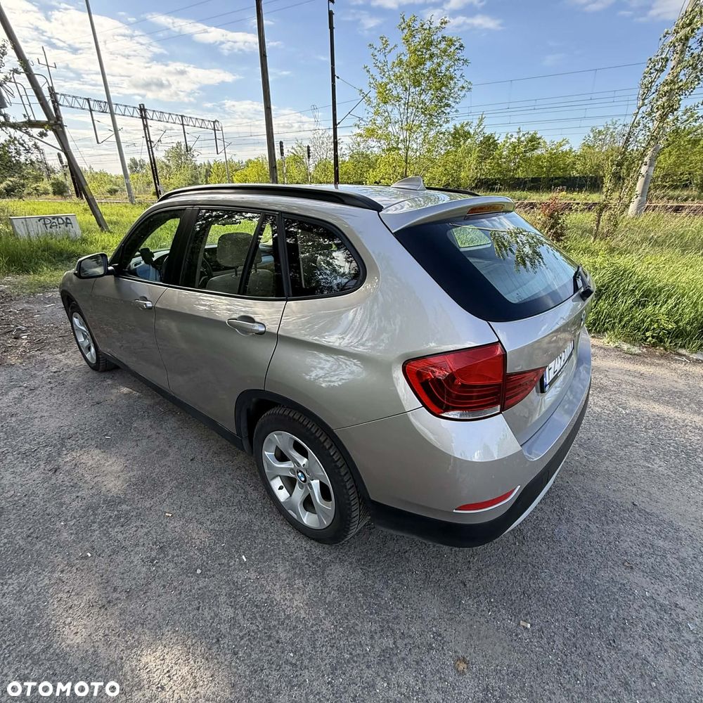 BMW X1 - 10