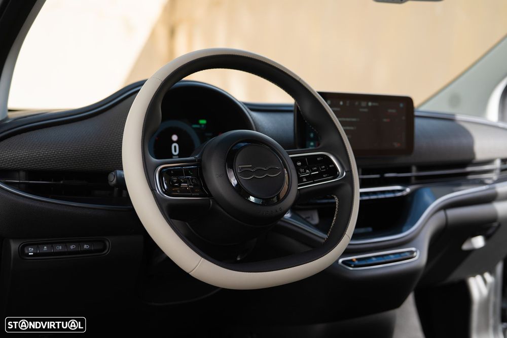 Fiat 500e C La Prima - 39