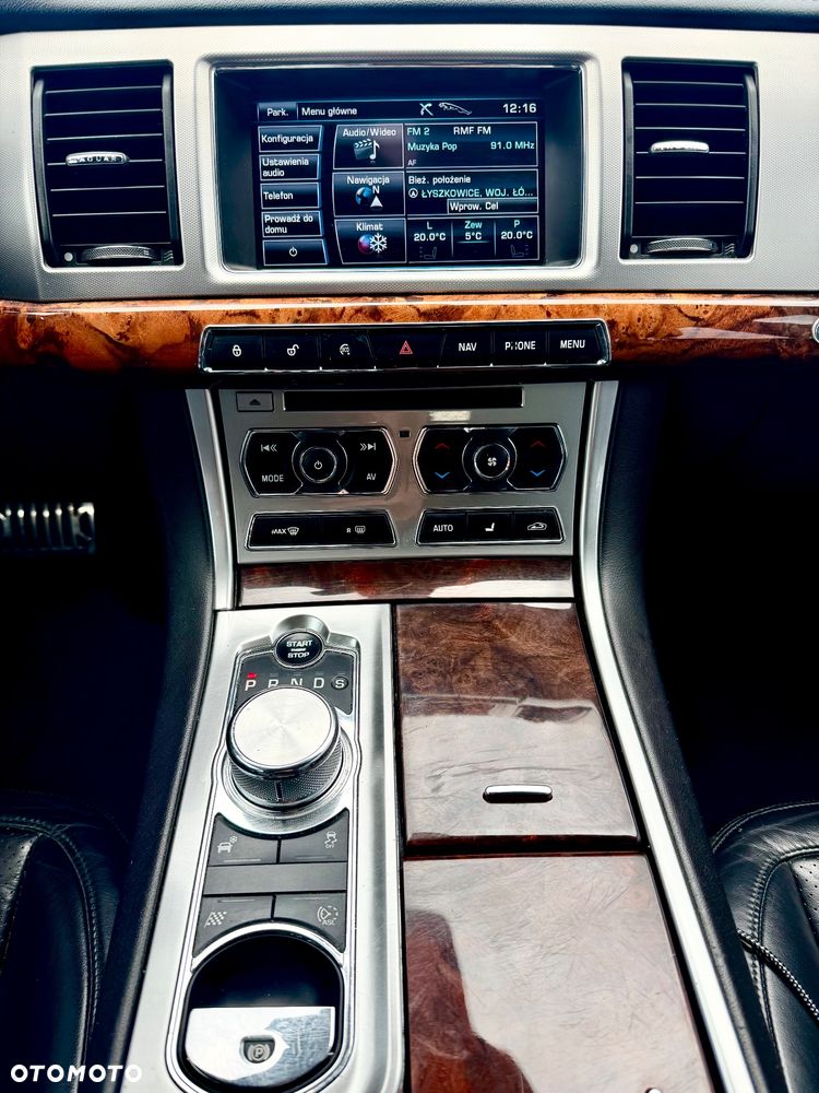 Jaguar XF 3.0 V6 D S Premium Luxury - 12