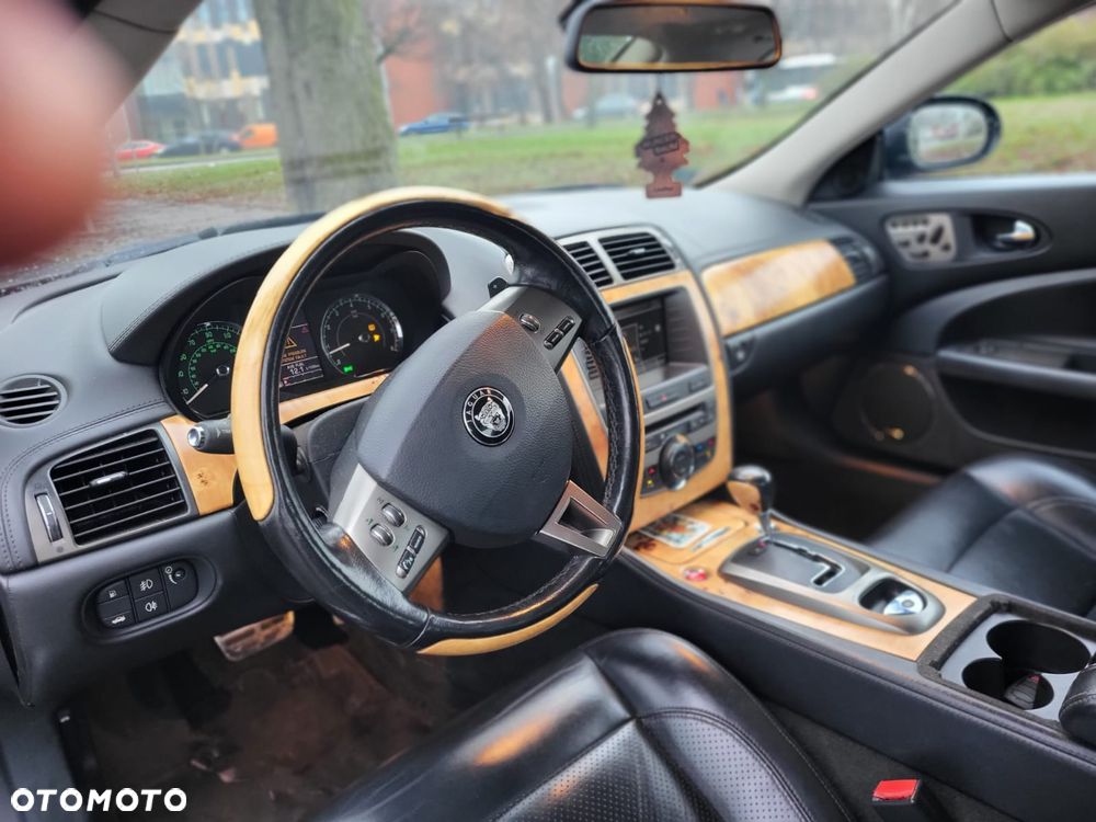 Jaguar XK 4.2 V8 - 4