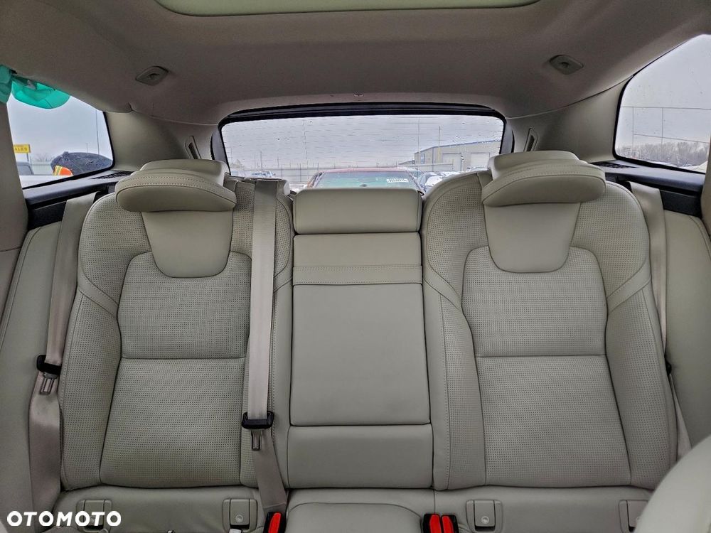 Volvo XC 60 T5 Geartronic Inscription - 11