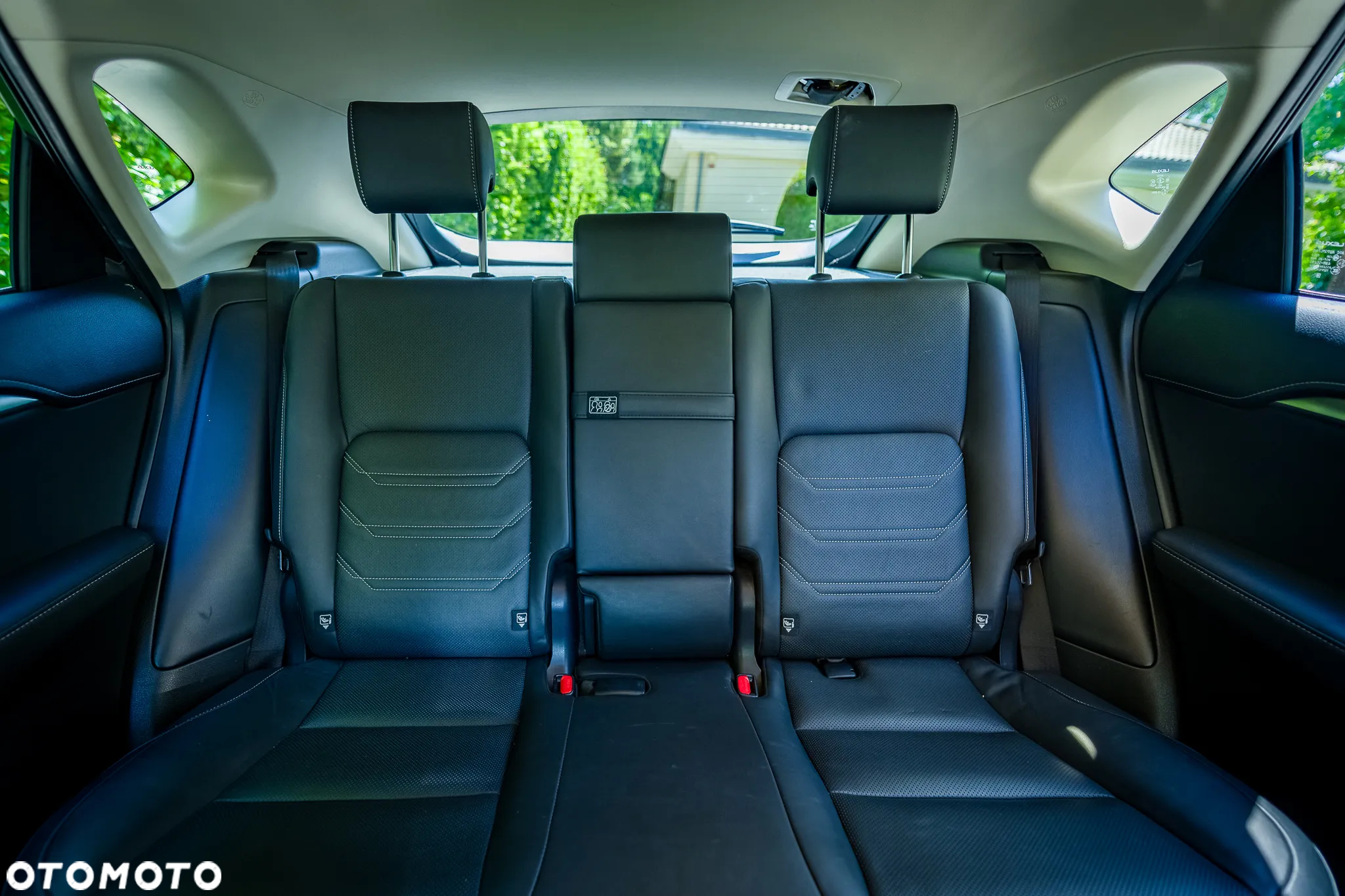 Lexus NX 200t Comfort AWD - 34