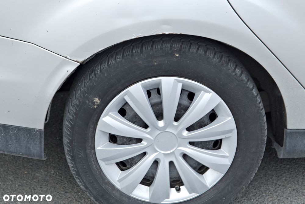 Ford Focus 1.6 Trend - 8