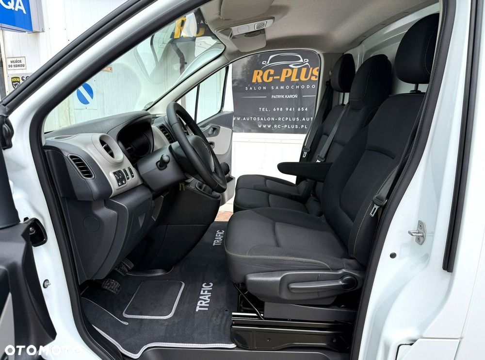 Renault Trafic - 16
