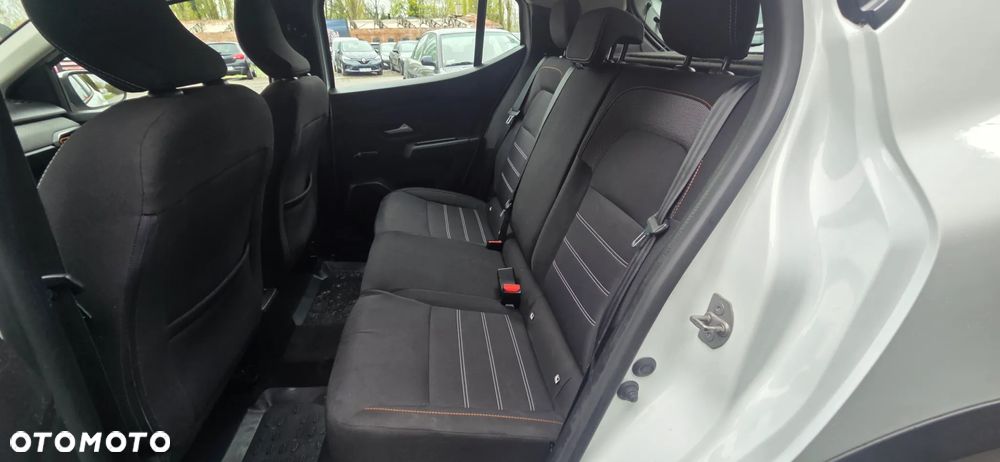 Dacia Sandero Stepway 1.0 TCe Laureate S&S - 32