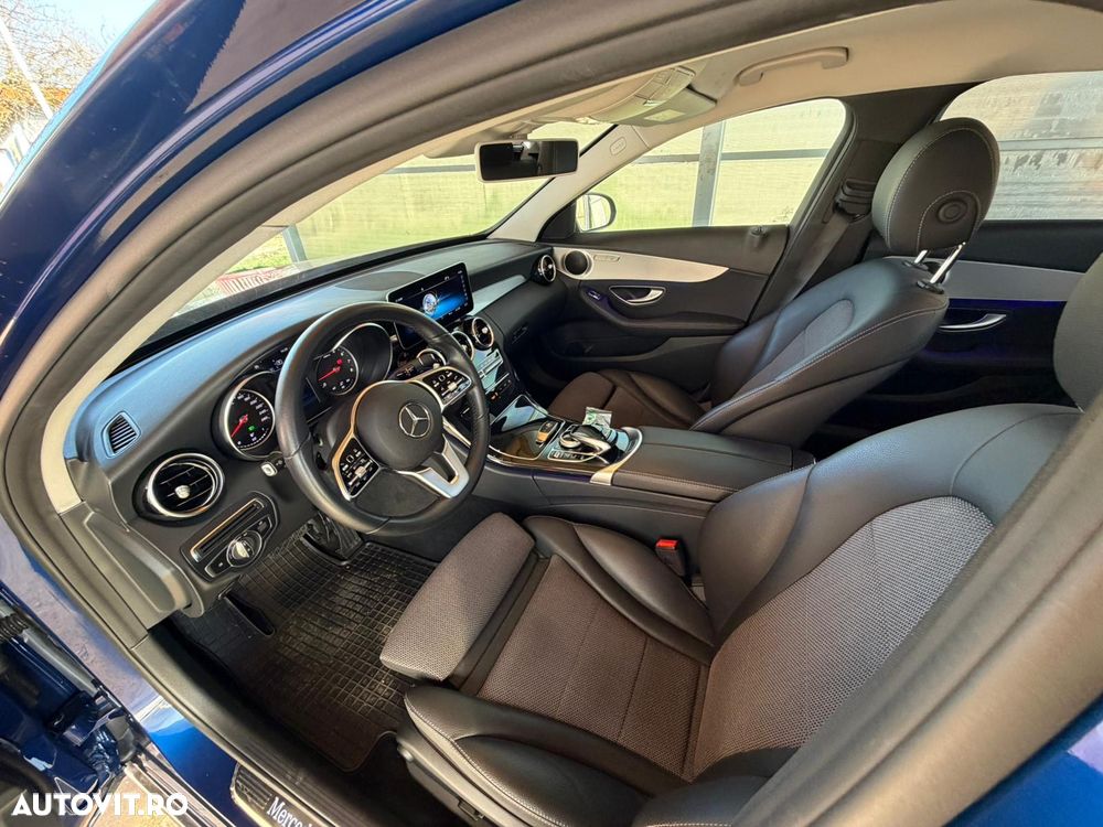 Mercedes-Benz C - 10