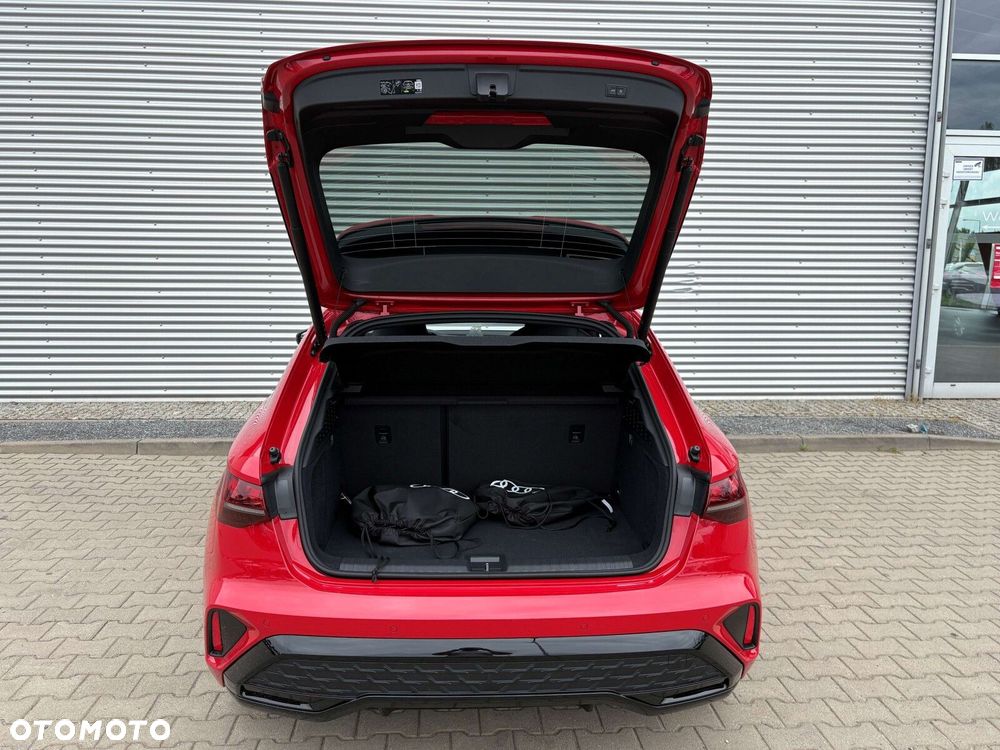 Audi A3 Sportback - 7