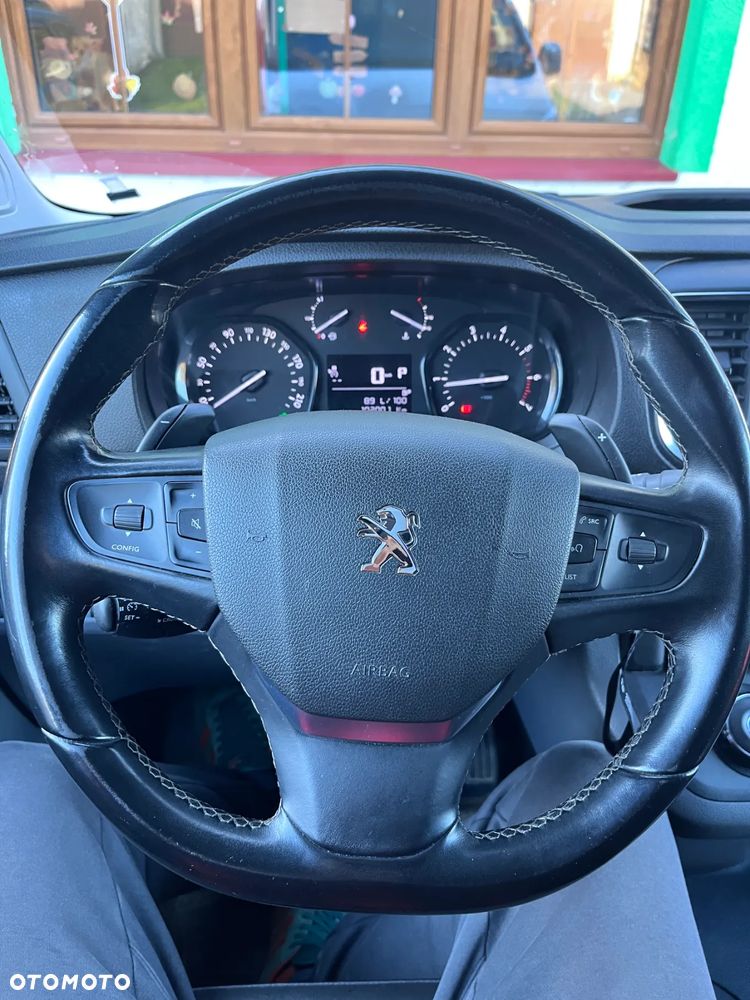 Peugeot Expert - 12