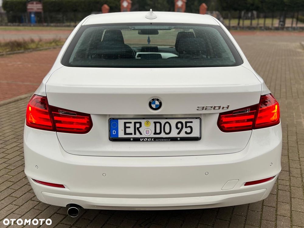 BMW Seria 3 320d DPF - 9
