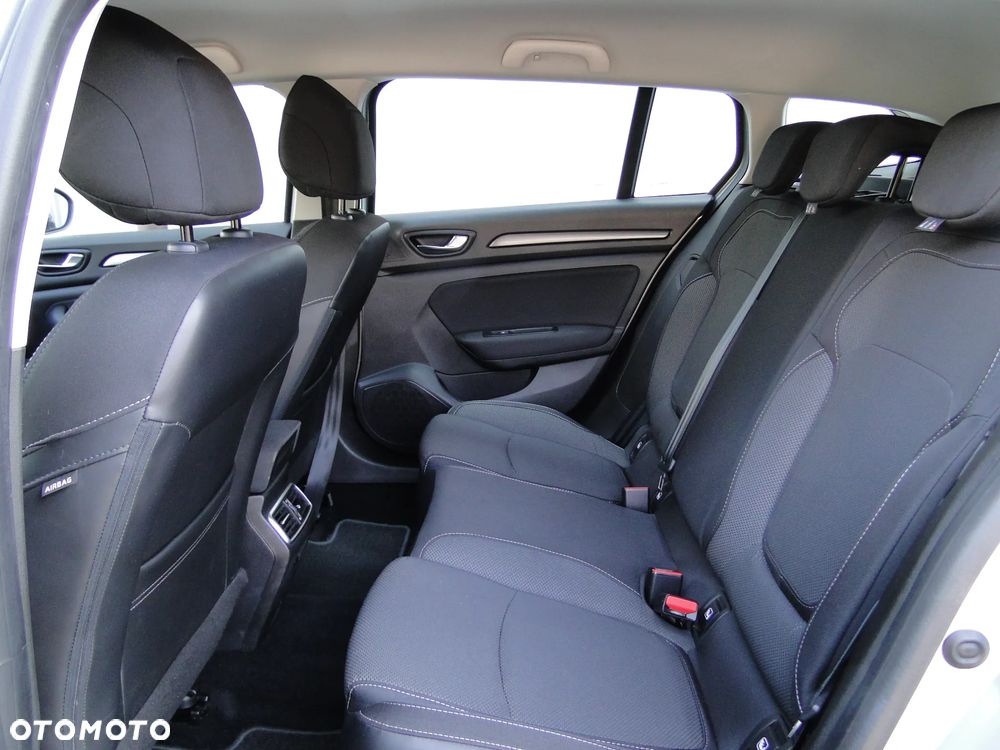 Renault Megane 1.3 TCe FAP Intens - 28