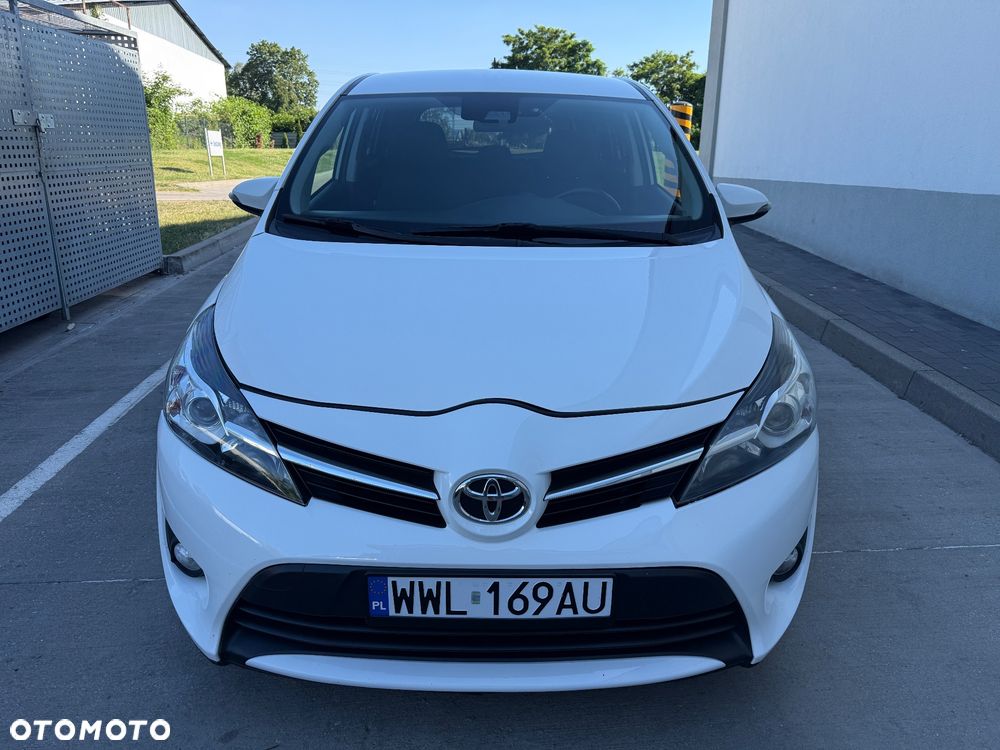 Toyota Verso 1.6 Active EU6 - 21