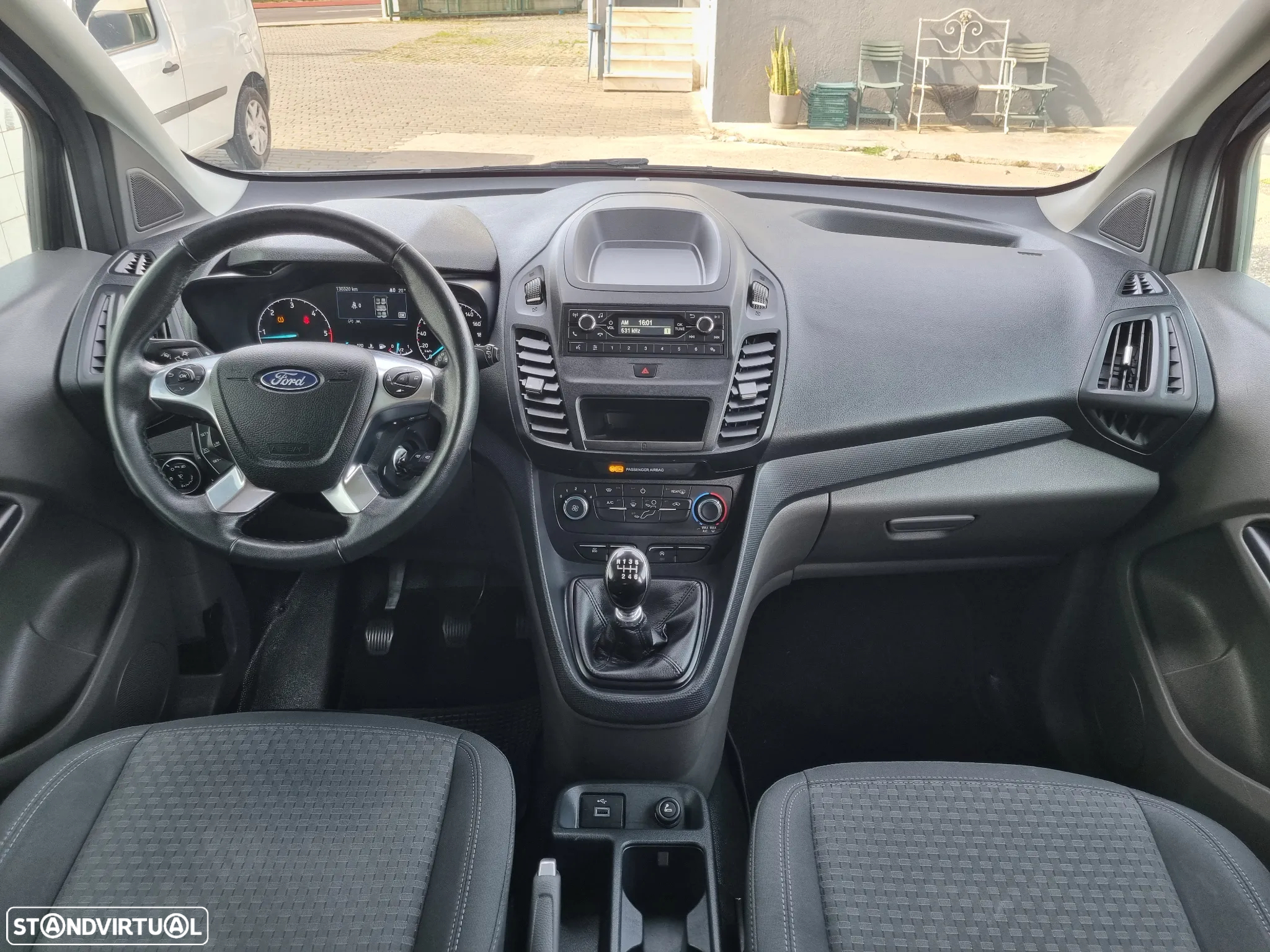 Ford Tourneo Connect Grand 1.5 TDCi Active - 13