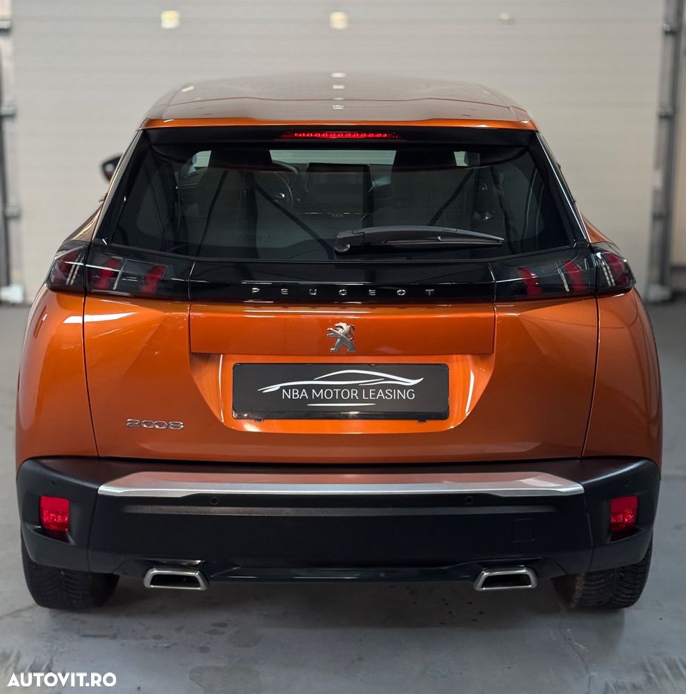 Peugeot 2008 PureTech 130 EAT8 Allure - 5