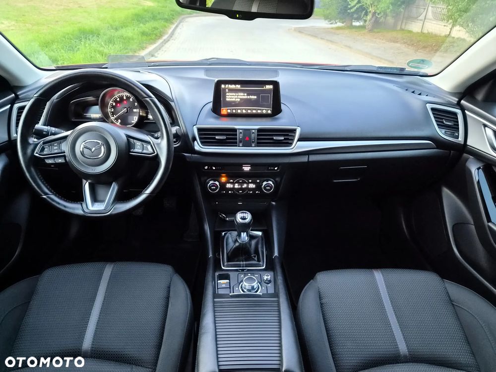 Mazda 3 SKYACTIV-G 120 Signature+ - 10