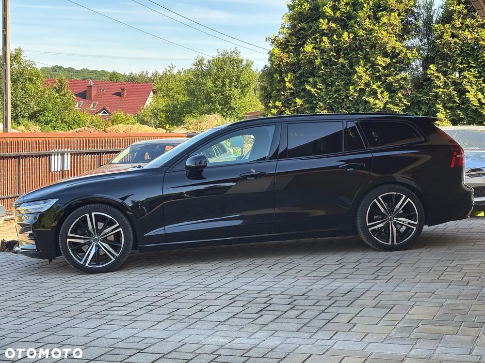 Volvo V60 D4 R-Design - 8