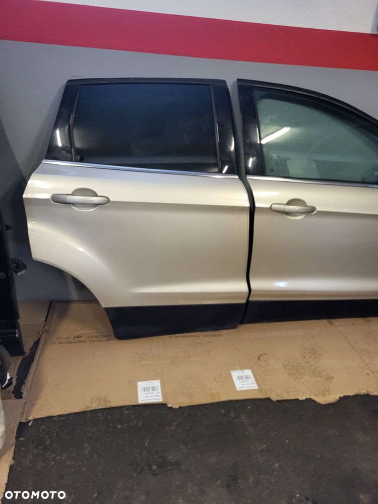 Ford escape mk3 2017rok drzwi prawe przód prawe tyl kompletne - 4
