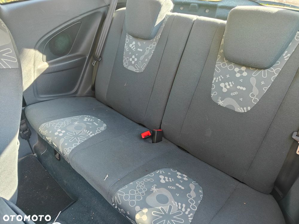 Ford KA 1.2 Ambiente - 10
