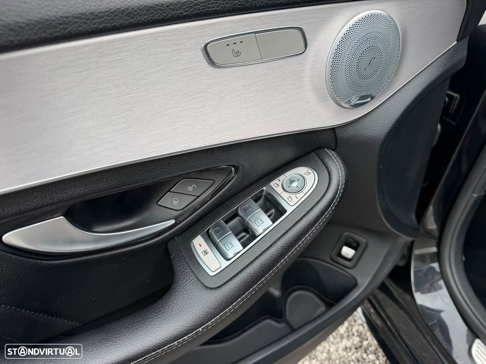 Mercedes-Benz C 300 - 42