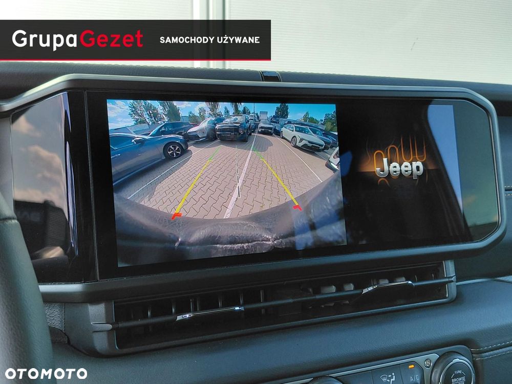 Jeep Wrangler Unlimited GME 2.0 Turbo Sahara - 20
