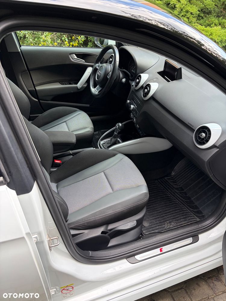 Audi A1 Sportback 1.4 TFSI Sport S tronic - 8