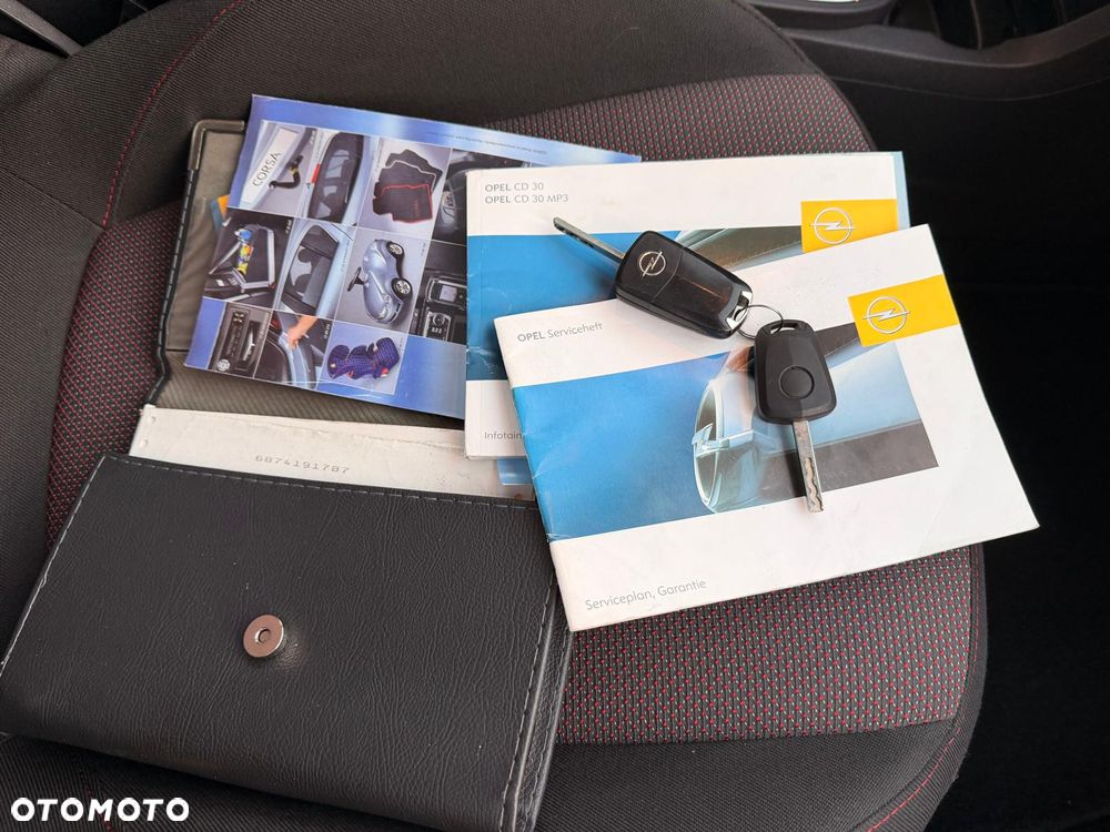 Opel Corsa 1.4 16V Sport - 8