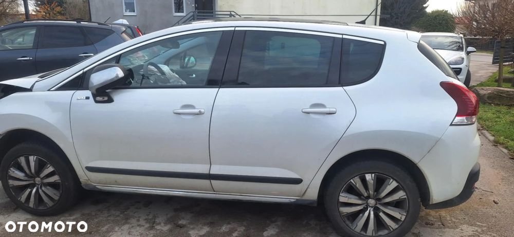 Peugeot 3008 LIFT belka zawieszenie tył - 2