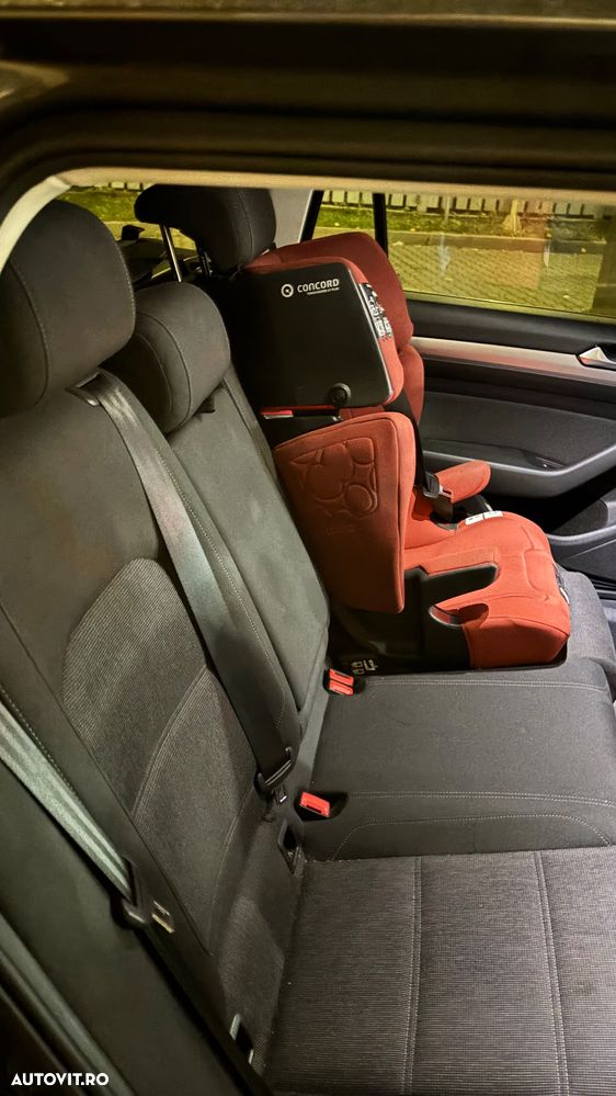 Volkswagen Passat Variant 2.0 TDI Highline - 9