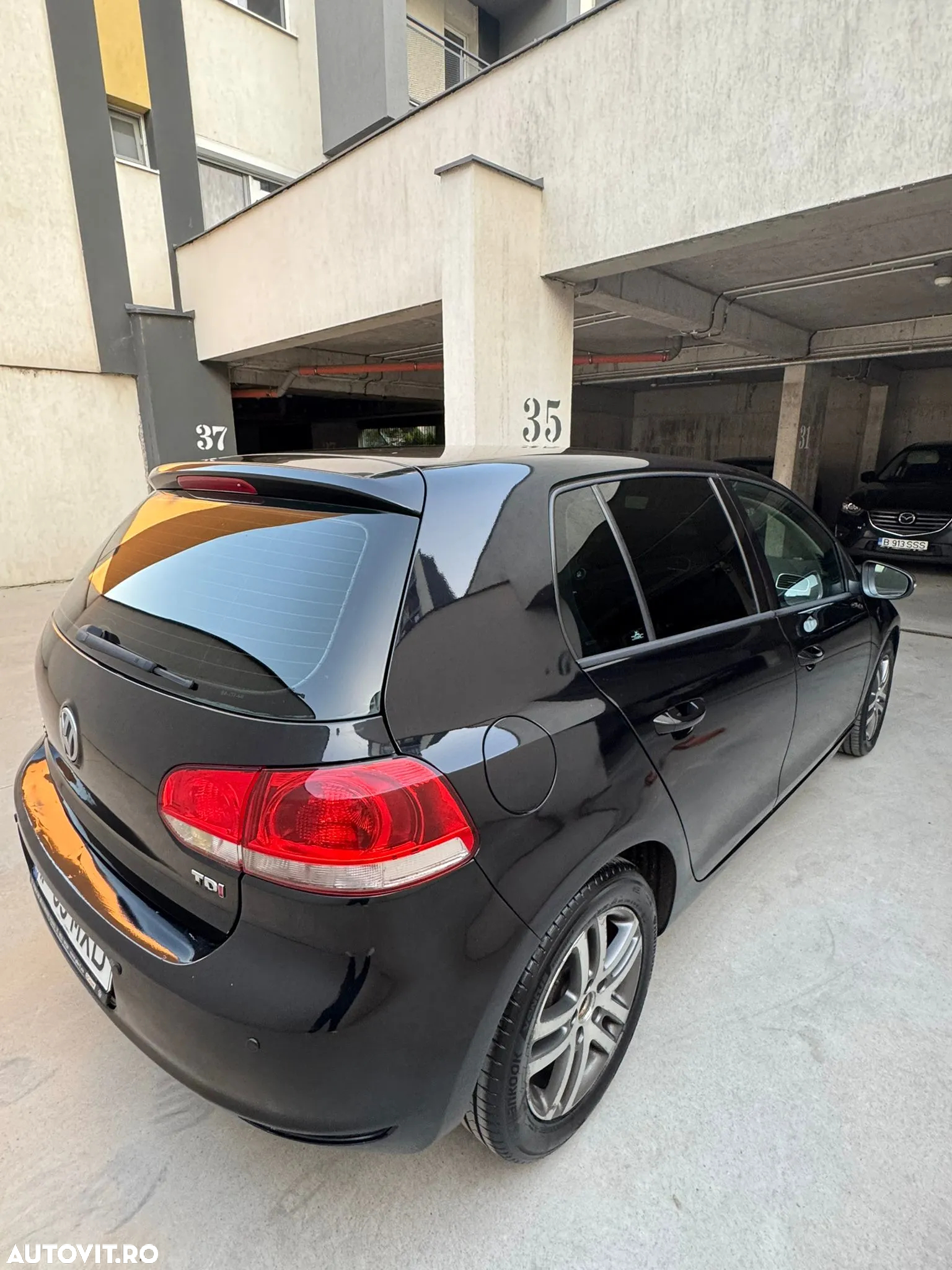 Volkswagen Golf 1.6 TDI DPF BlueMotion Technology Highline - 2