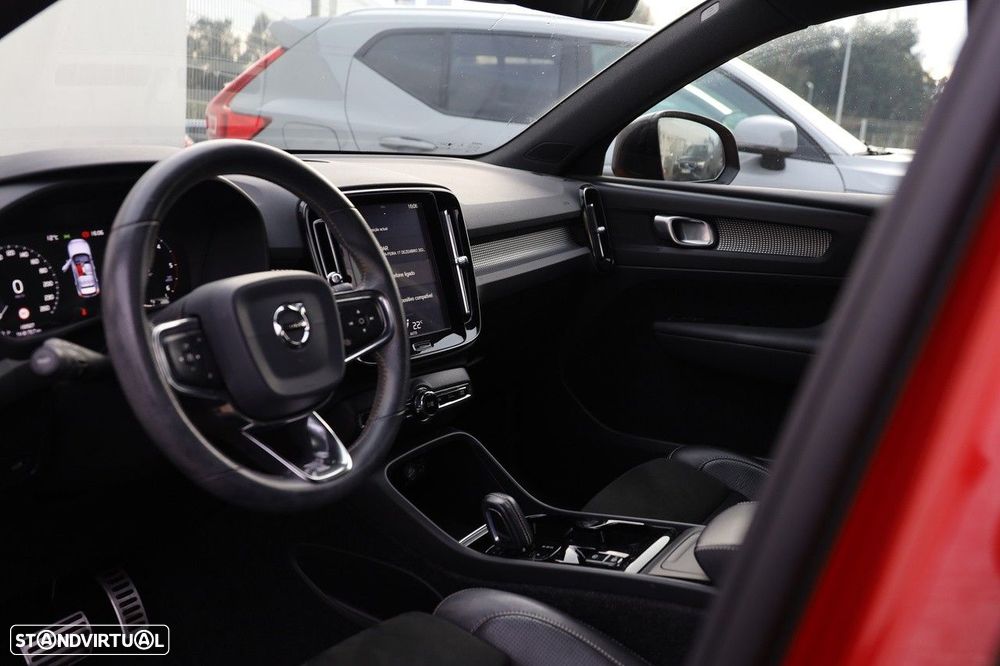 Volvo XC 40 2.0 D3 R-Design Geartronic - 15