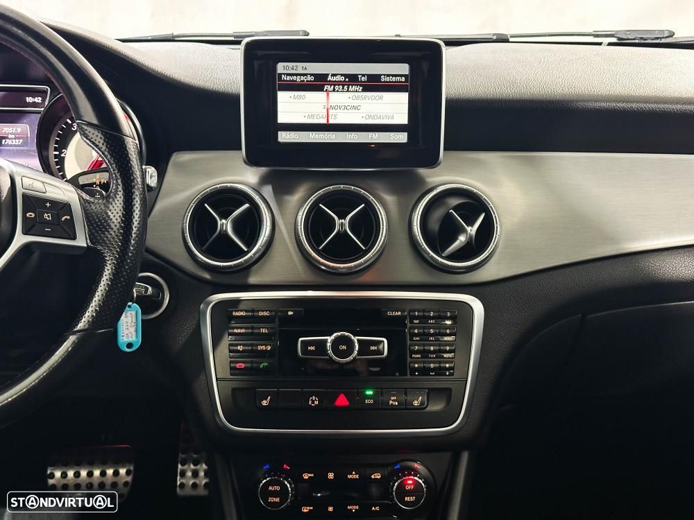 Mercedes-Benz CLA 220 CDI AMG Line Aut. - 23