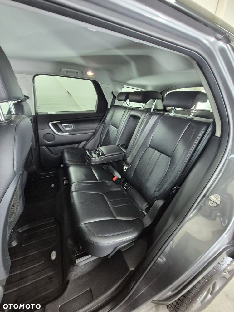 Land Rover Discovery Sport 2.0 TD4 HSE - 16