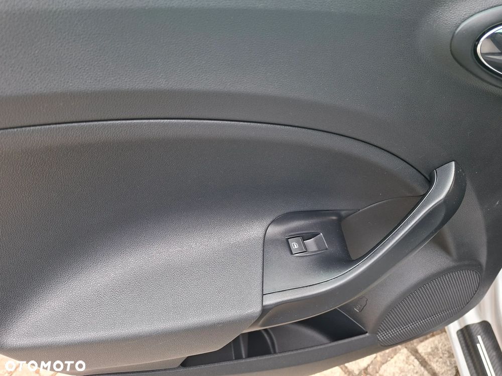 Seat Ibiza 1.0 MPI CONNECT - 13
