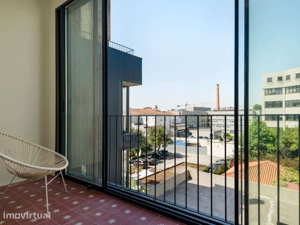 Apartamento T0 na Rua de Cedofeita - Porto - Grande imagem: 5/16