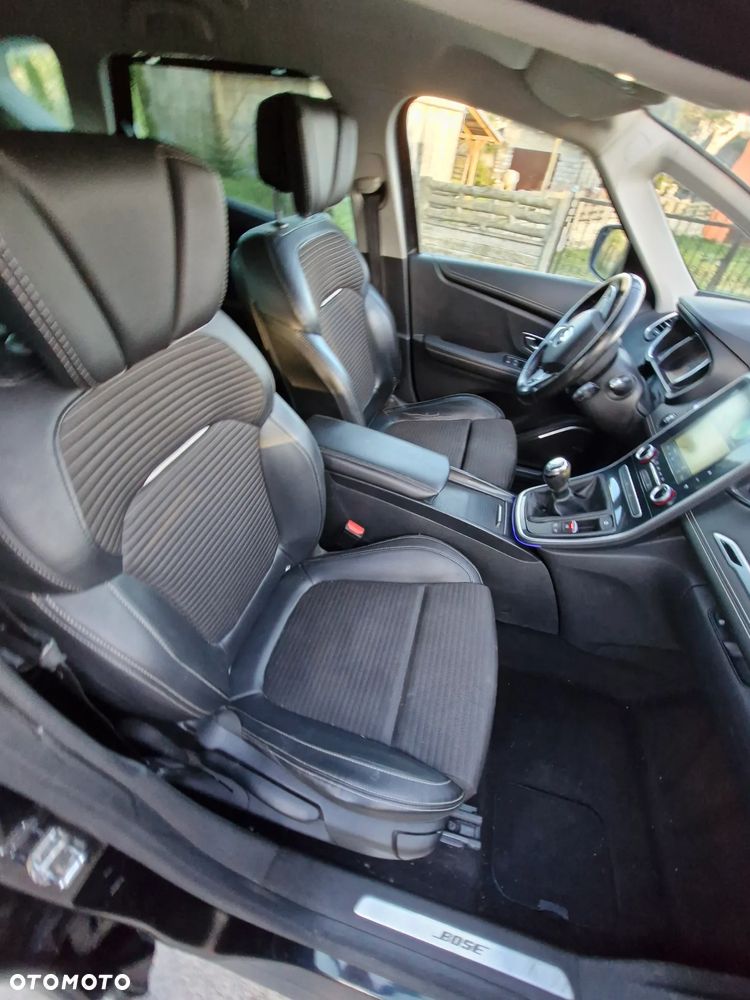 Renault Scenic ENERGY dCi 130 BOSE EDITION - 23
