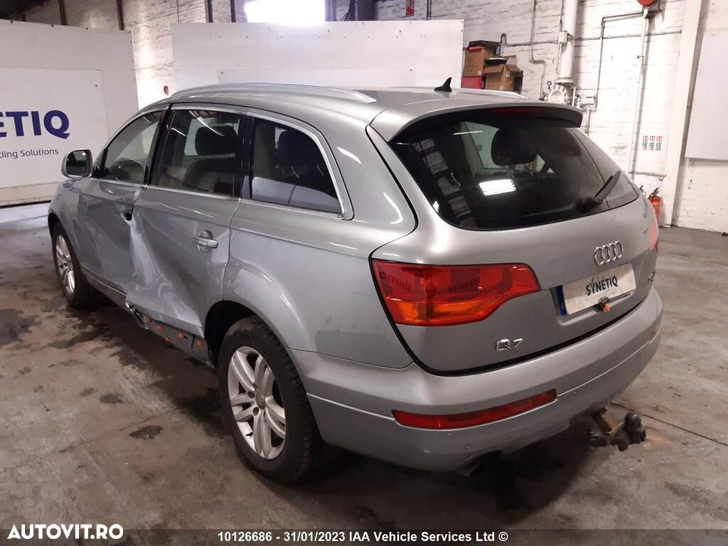 Dezmembrari dezmembrez  Audi Q7 3.0 2005-2007 - 3