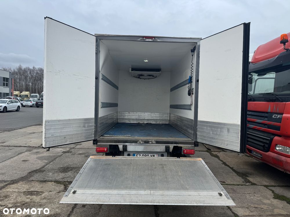 Mercedes-Benz Sprinter 516 CDI rama do zabudowy z windą i agregatem - 23