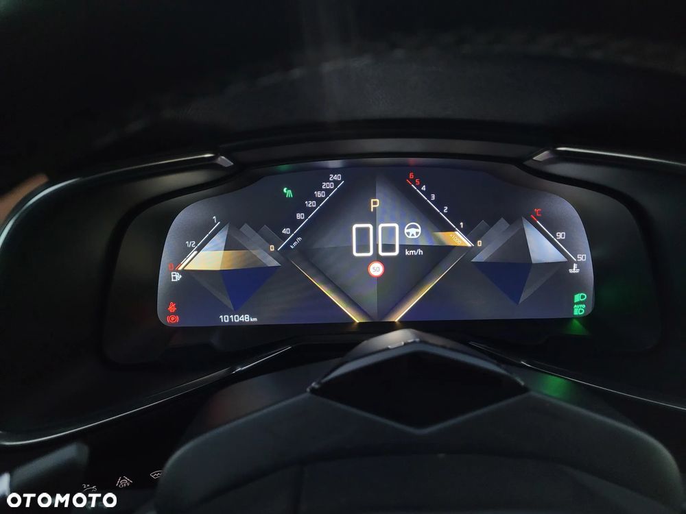 DS Automobiles DS 7 Crossback - 23