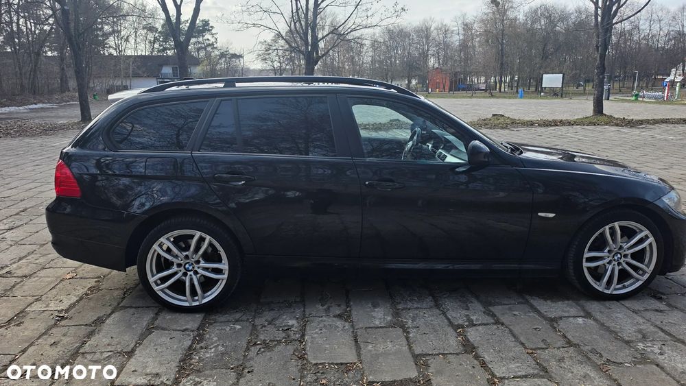 BMW Seria 3 318d - 20