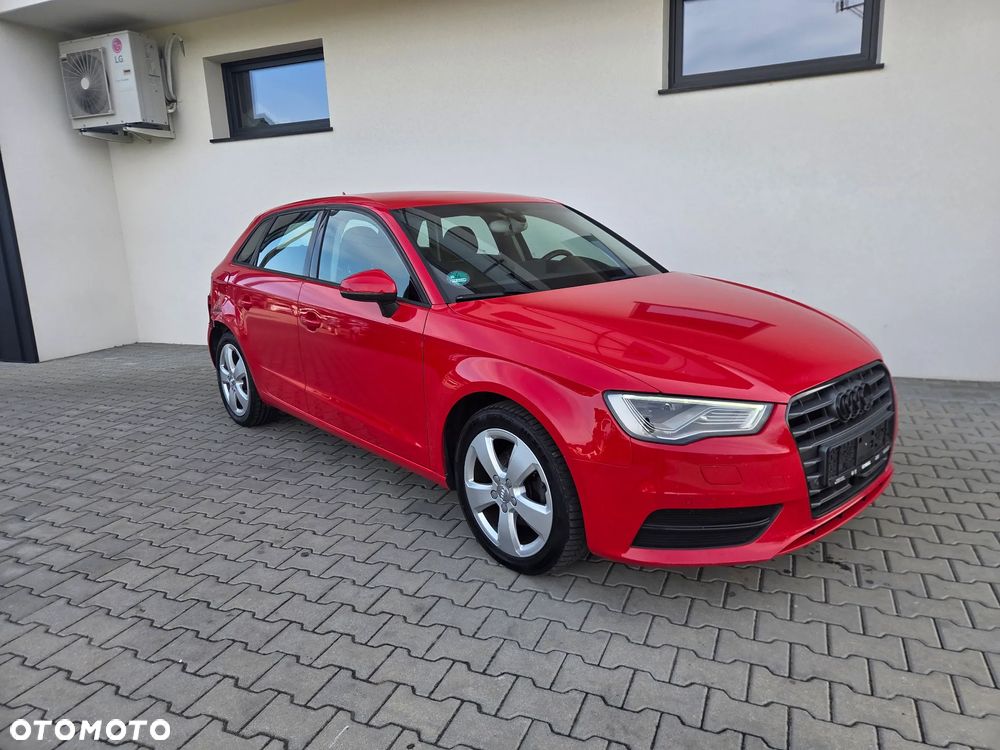 Audi A3 Sportback - 5