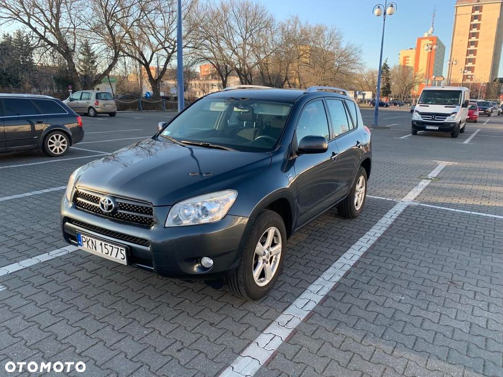 Toyota RAV4 2.2 D-4D 4x4 - 1