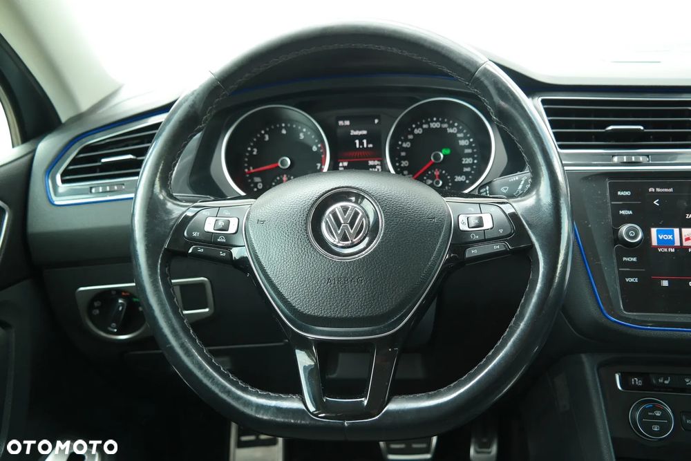 Volkswagen Tiguan Allspace 2.0 TSI 4Mot Comfortline DSG - 16