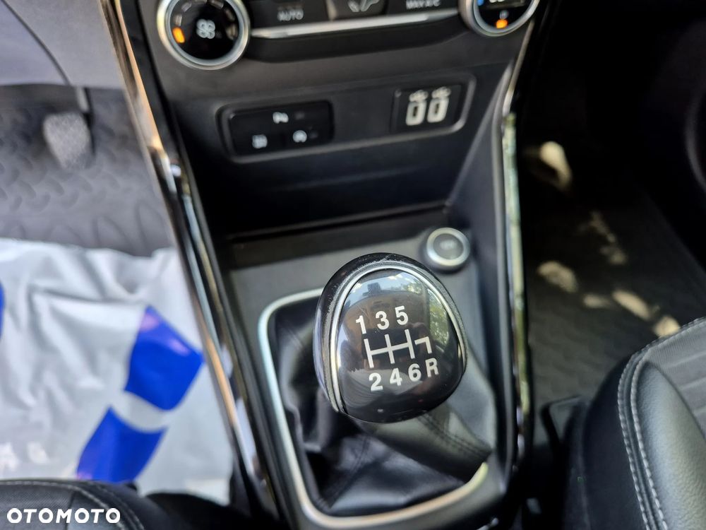 Ford EcoSport - 33