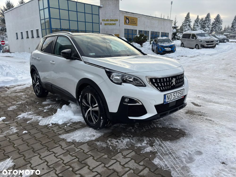 Peugeot 3008 1.2 PureTech GPF Active S&S EAT8 - 4