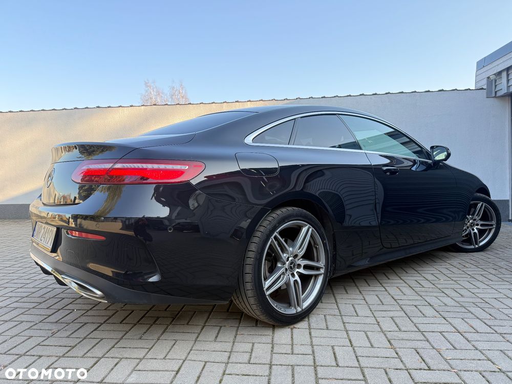 Mercedes-Benz Klasa E 220 d 9G-TRONIC AMG Line - 4