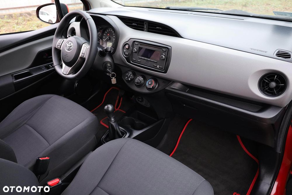 Toyota Yaris 1.0 Active - 23