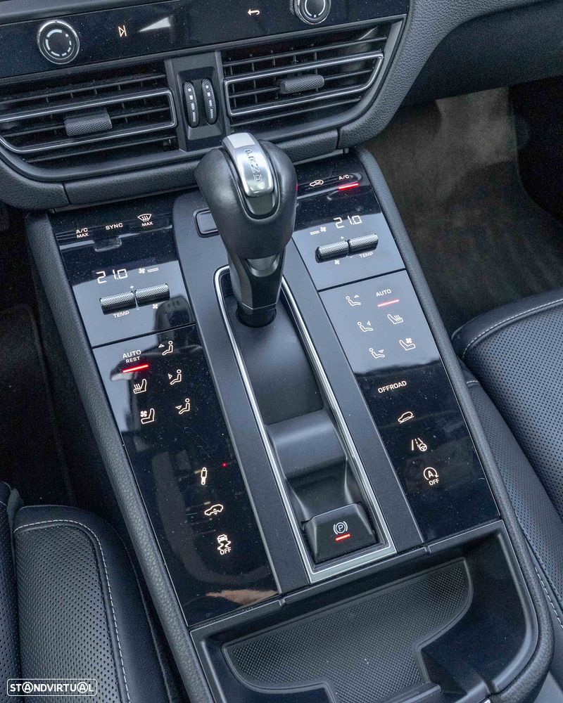 Porsche Macan Standard - 19