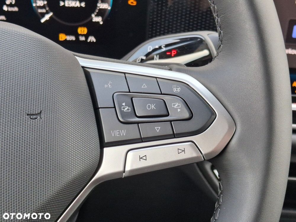 Volkswagen Tiguan - 22