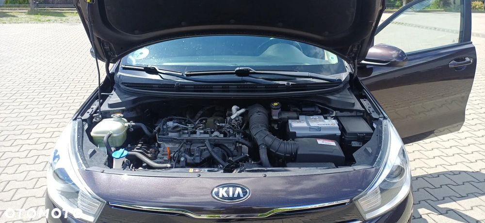 Kia Rio 1.0 T-GDI 100 Dream-Team Edition - 10