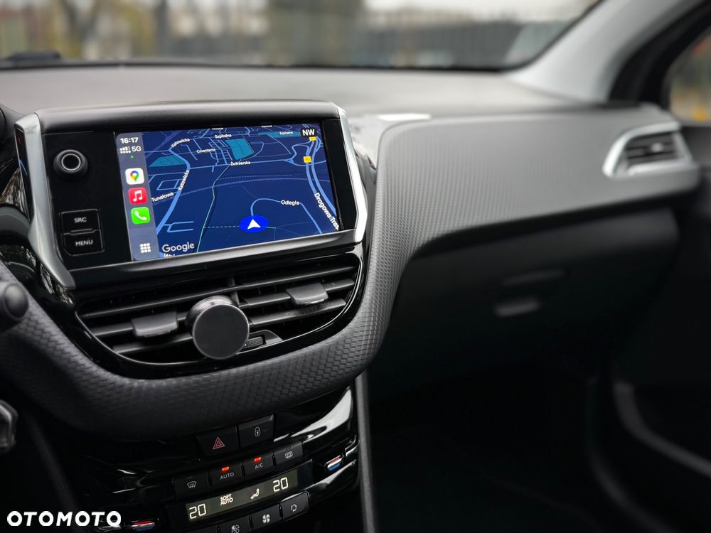 Peugeot 2008 PureTech 110 Stop&Start Allure - 19